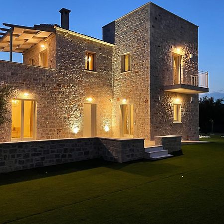 Efmar Exclusive Residences Gythio Exterior foto