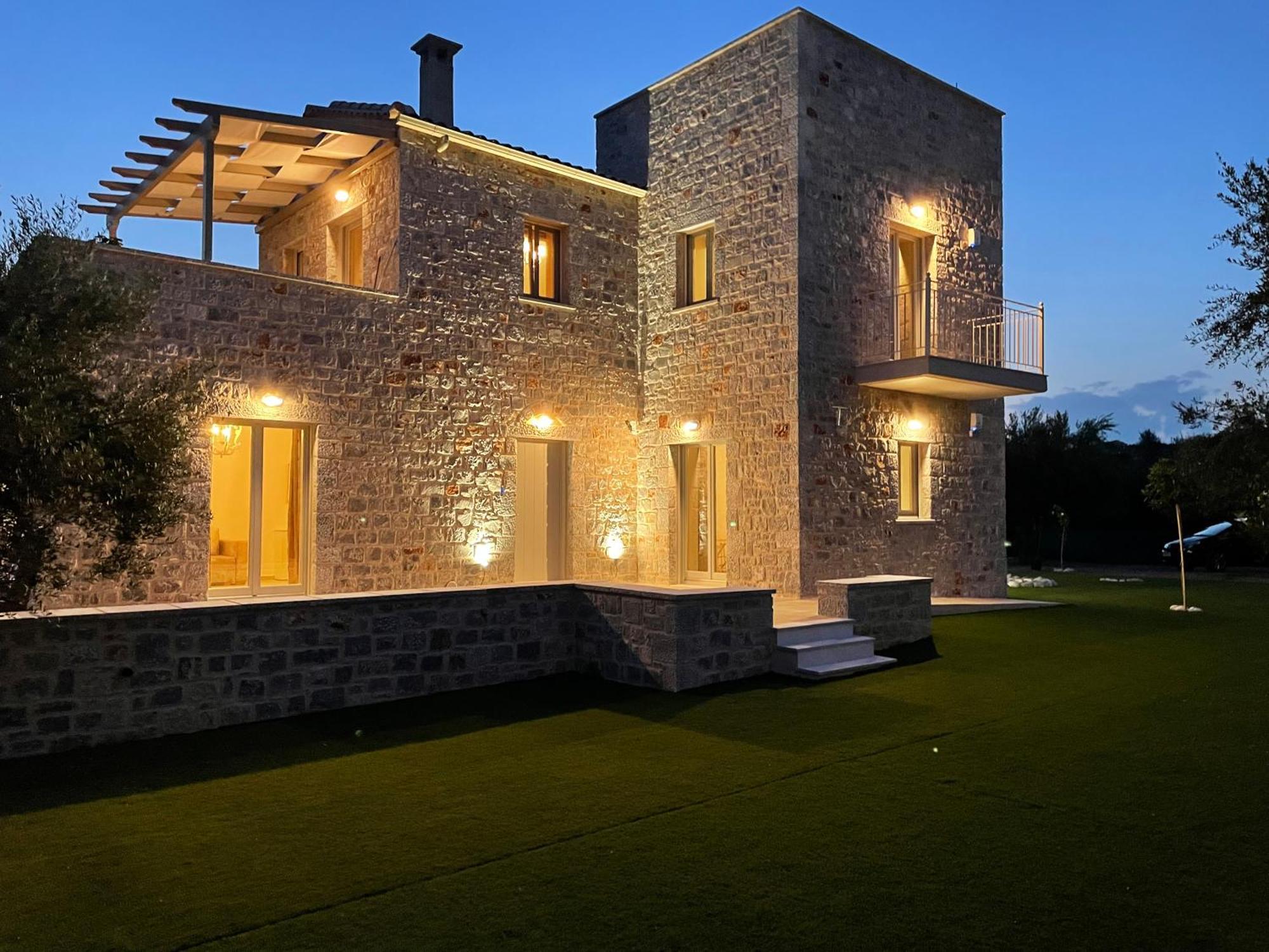 Efmar Exclusive Residences Gythio Exterior foto